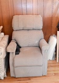 BUY IT NOW! Lot #211, Power Lift Recliner (nearly new), $300