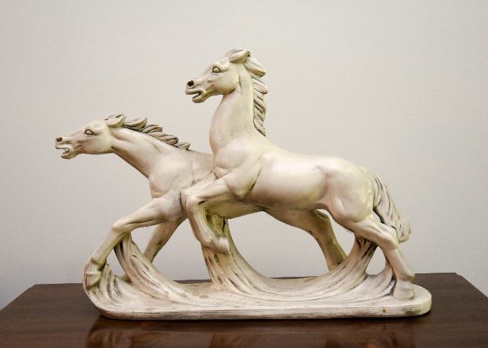 Horses Statue / Sculpture