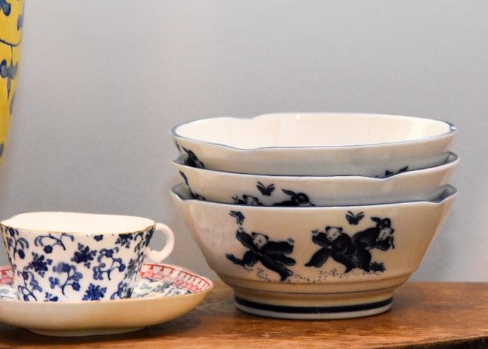 Japanese Porcelain Bowls 