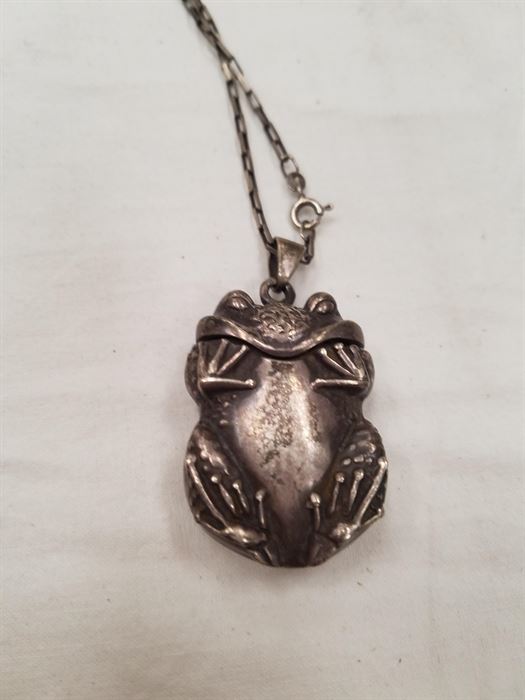 Sterling frog hinged pendant