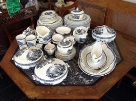 Wedgwood black transferware china set on octagonal Regency table