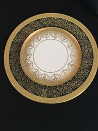 Heinrich & Company, "Edgerton", 12 Dinner Plates