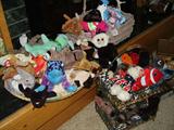 about 100 beanie babies