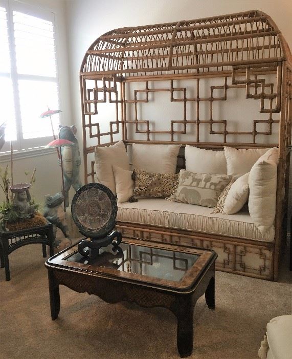 Canopy Day Bed