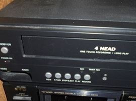 Magnavox VHS/DVD player