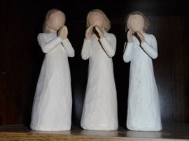 Willow Tree figurines: Sisters by Heart
