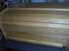 wood bread box