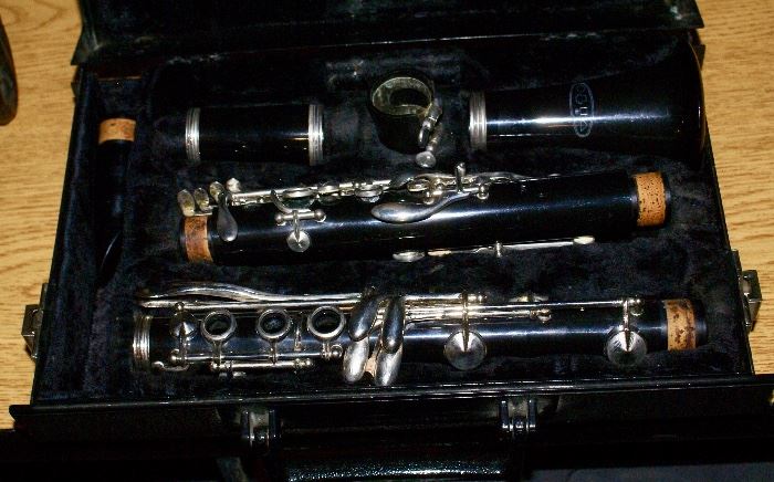Vintage Vito Reso Tone Student Clarinet in Case 