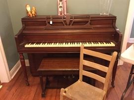 Piano Please come play me and you'll buy me