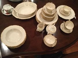 Dinnerware Old Ivory