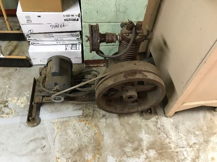 Vintage air compressor