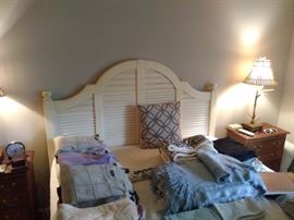 Lexington Shutter Bed