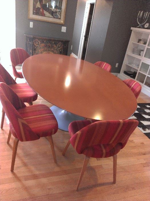 96" Oval Dining Table by Eero Saarinen from Knoll. Must see!