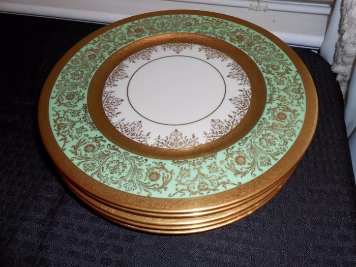 Heinrich & Co Edgerton Ovington's antique plates