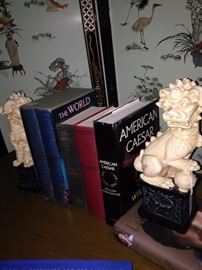Foo dog book ends
