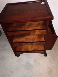 OakRidge deluxe rolling multipurpose table