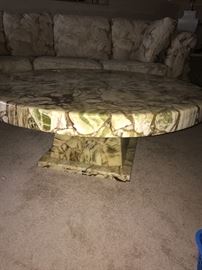 LARGE ROUND MARBLE COFFEE TABLE