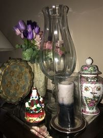 HOME DECORATIONS