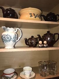 LARGE TEAPOT COLLECTION