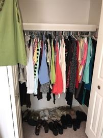 WOMENS CLOTHING