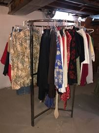 WOMENS CLOTHING