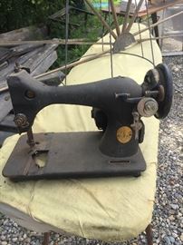 Singer 221 featherweight