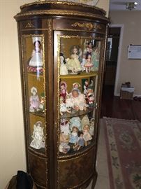 ANTIQUE ORNATE HALF MOON CURIO