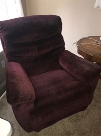 BURGUNDY RECLINER CHAIR