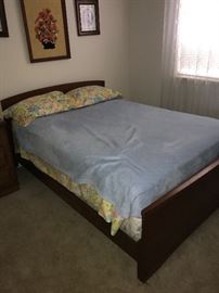 FULL SIZE BED WITH MATTRESS