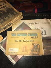 VINTAGE COLLECTIBLE NEWSPAPERS