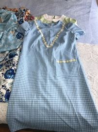 WOMENS VINTAGE DRESSES