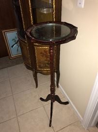 TALL ANTIQUE WOODEN STAND
