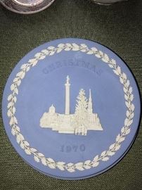 WEDGWOOD COLLECTIBLE CHRISTMAS PLATES