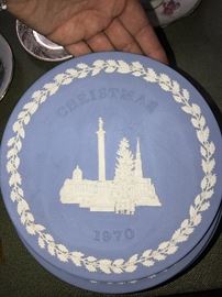 WEDGWOOD COLLECTIBLE CHRISTMAS PLATES