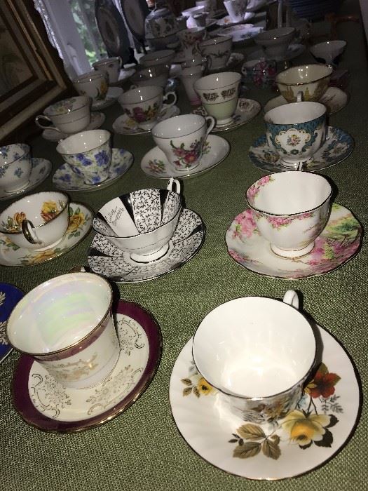 COLLECTION OF TEACUPS