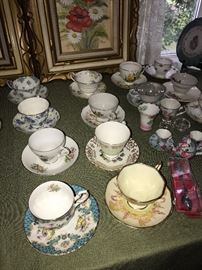 COLLECTION OF TEACUPS