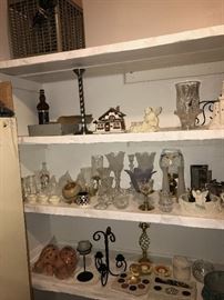 TONS OF BRAND NEW VINTAGE COLLECTIBLE PARTYLITE CANDLE HOLDERS, CANDLES, CRYSTAL JARS, VASES , SILK FLOWERS AND MORE
