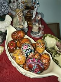 UKRAINIAN HAND-PAINTED EGGS