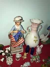 COLLECTIBLE FIGURINES