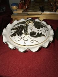 PORCELAIN BOWL WITH LID