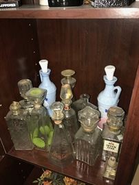 TONS OF COLLECTIBLE JIM BEAM AND LIQUOR BOTTLES