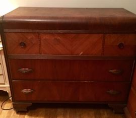 1920's Waterfall dresser w bakelite handles.