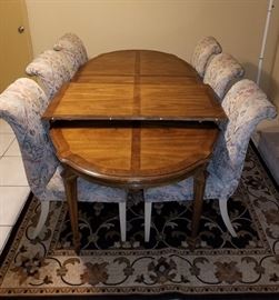 Vintage Heritage Dining Table, 6 Chairs 