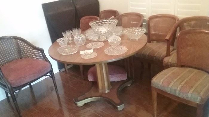Barrel Chair with Wicker Back, Table with 6 chairs and 2 Leaves