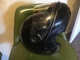 Motorcycle helmet