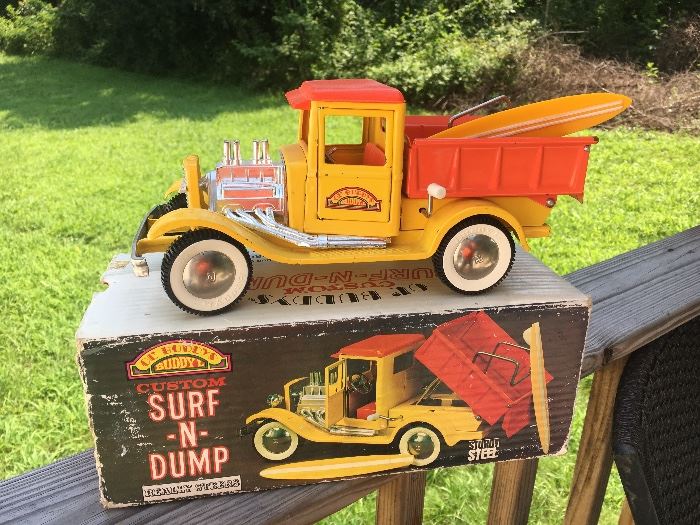 60' Buddy L surf n dump die cast toy vehicle with box 