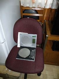 OFFICE CHAIR, KITCHEN SCALE