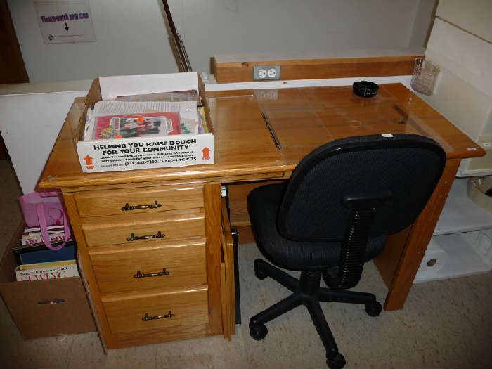 DESK, DESK CHAIR