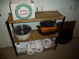 SHELF, SMALL KITCHEN APPLIANCES, PAPER GOODS