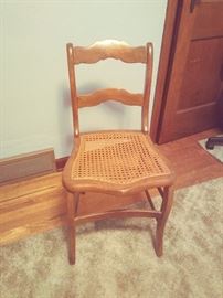 Post leg wood Chair w/ Wicker seat
